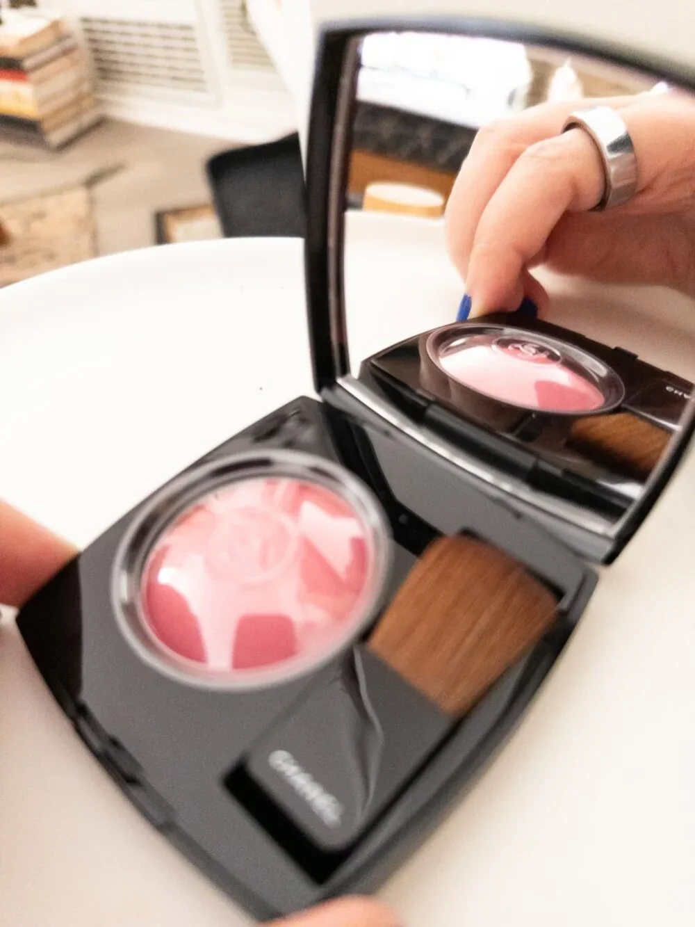 NEW - Chanel JOUES CONTRASTE 64 Pink Explosion Blush Compact